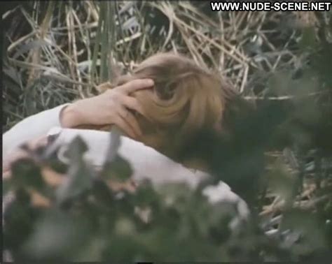 Blonde Sex Scene Showing Tits Nastassja Kinski Posing Hot Sex Nude