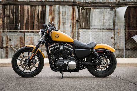 Like the rest of the sportster fleet, the 2016 iron gets the new cartridge dampening forks and emulsion technology rear shocks with. 2019 Harley-Davidson Sportster Iron 883 Motorcycle UAE's ...