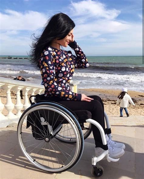 Woman In Wheelchair Wheelchair Women Wheelchair Fashion Disabled Women
