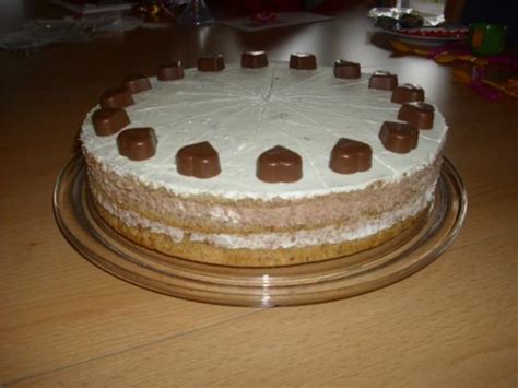 Entdecke zartschmelzende milka alpenmilchschokolade, den milka shop mit personalierbaren schokoladen geschenken und spannende aktionen. Milka-Schoko-Torte - Rezept mit Bild - kochbar.de