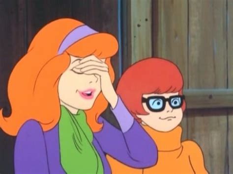 Pin By Pop Corn On Daphne X Velma In 2020 The Scooby Doo