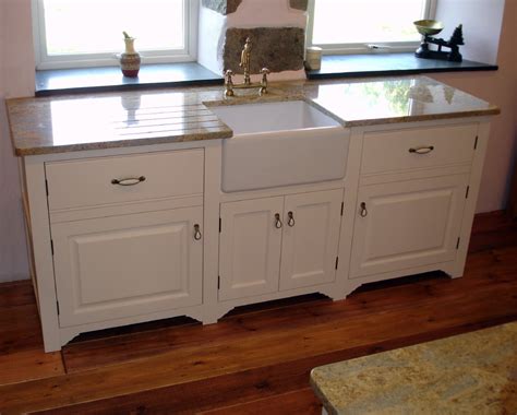 The handcrafted double bowl sink glows with the classic beauty of the farmhouse style. Painted Kitchen Sink Cabinets