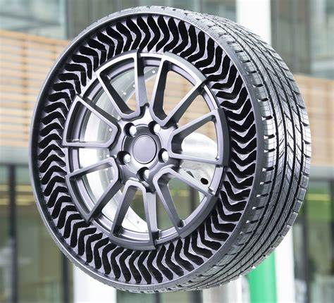 Michelins Uptis Airless Tire Takes To The Road With 3d Printing 3d