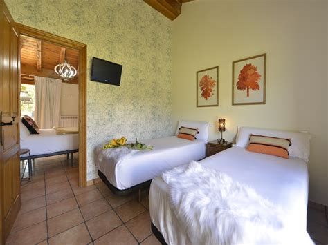 Y además, ¡sin comisiones de agencia! Apartamentos turísticos El Puentuco, Casa rural en los Valles Pasiegos