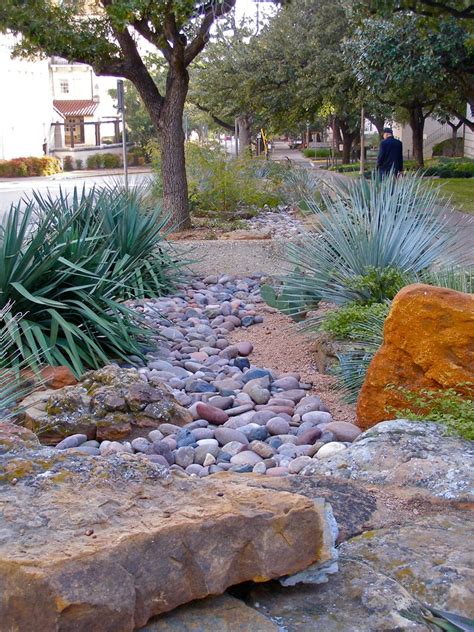Las Vegas Front Yard Landscaping Ideas ~ Xeriscape Dry Texas Arid