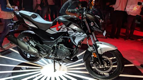 The xtreme is one of the sporty motorcycles offered by the company from this segment. Hero Xtreme 200 R Price in India, Launch Date, Mileage ...