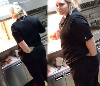 Mcdonald S Employee Caught On Camera Digging In Her Butt While Fixing A