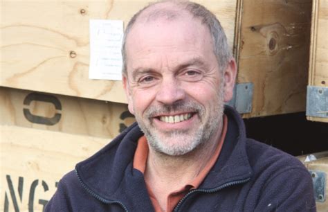 Not all blues are created equal. Agrovista launches fruit tree pruning and Mycorrhiza ...