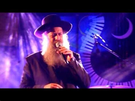 Israelsk skuespiller, forfatter, sanger og komponist (nb); Shuli Rand - שולי רנד - YouTube