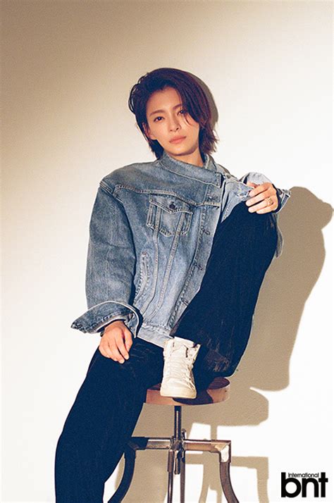사진을 비교해 보면 사진 속 두 인물이 같은 인물이 맞는지 의심이 들 정도로 다른 이미지를 내뿜는다. bnt화보 정혜인 "탄츠플레이? 단순한 운동 아닌 가르침 줘, 20대 ...