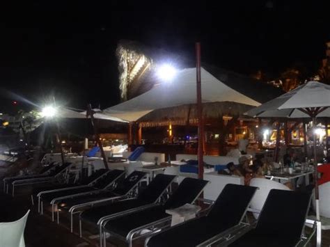 Panorama Notturno Picture Of Neptuno S Club Restaurant Boca Chica Tripadvisor