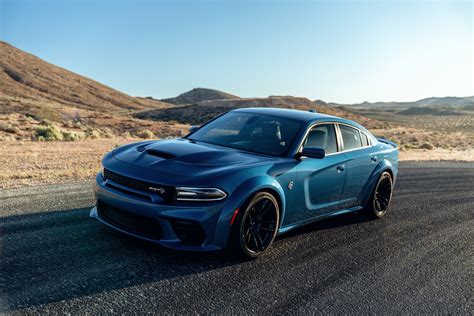 The Widebody Dodge Charger Hellcat And Scat Pack Are Here For The 2020