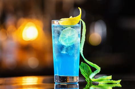12 Best Blue Curacao Drinks You Just Have To Try