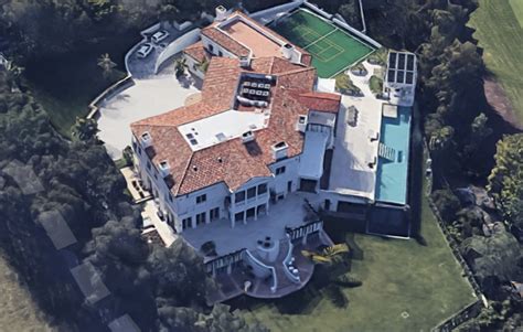 Most Expensive Celebrity Homes Of All Time Cheapism Com