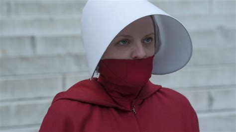 The Handmaids Tale Elisabeth Moss Reveals Who Her Character Is In