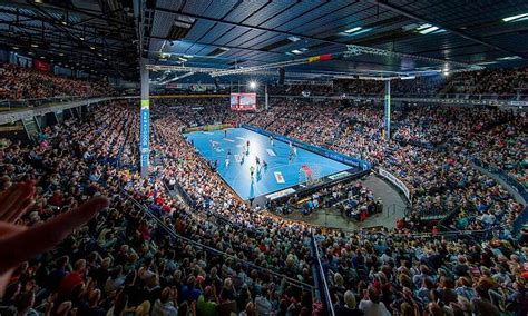 Recken gewinnen generalprobe gegen thw k… 00:58. THW-Plan: Zwei Punkte gegen Celje und dann auf die Gala ...