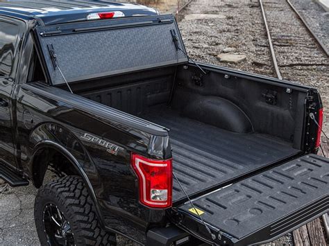 Buy Gator Fx3 Hard Folding Tonneau Cover Compatible With 2007 2019