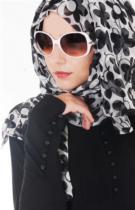 Some of girls use this hijab as a fashion because it looks so beautiful on us and some girls use this as a. The Hijab Fashion: The Demure Nature of Islamic Clothing