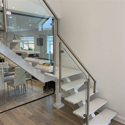 Staircase Stainless Steel Tempered Glass Stair Railing With Post