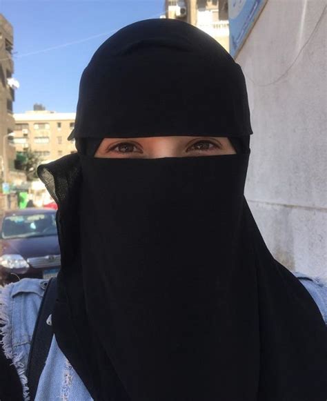 Pin By Mohmed Salah On Niqabi Muslim Women Hijab Niqab Beautiful Hijab