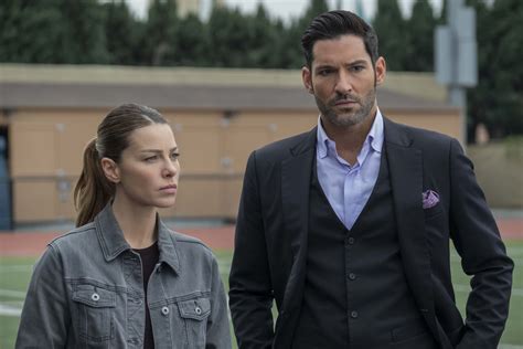 Lucifer Season 5b Will Chloe Deckers Feelings For Lucifer
