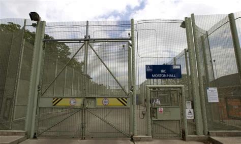Uk Asylum Seekers May Have Been Detained Unlawfully Rules Court