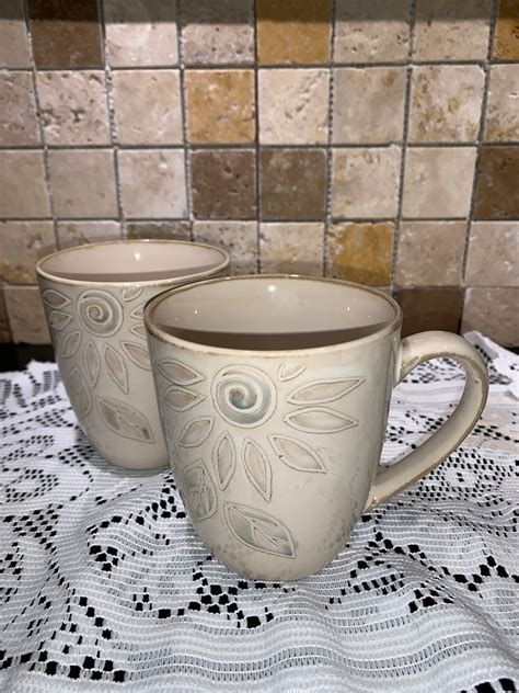 Pfaltzgraff Daisy Chain Coffee Mugs Set Of 2 Etsy