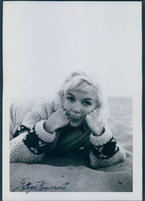 Unpublished Pictures From Marilyn Monroe S Final Photo Shoot