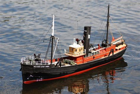 Milford Star Side Trawler Ship Model Kit