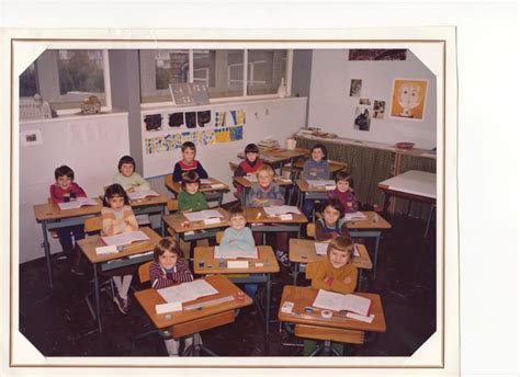 Photo De Classe Cp De 1983 Ecole Jean Rostand Chaumont Copains D Avant