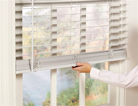 How Easy Is It To Replace Blinds? – Huetiful Homes