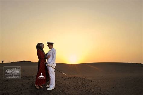 Sedangkan kalau untuk biaya cari kerja pelaut besarnya berfariasi. Foto Prewedding Hijab Muslim Romantis Pelaut Pelayaran Outdoor Sunset di Gumuk Pasir Jogja Pre ...