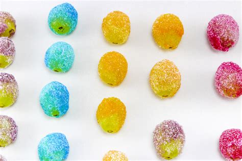 Diy Fun Rainbow Grapes ⋆ Brite And Bubbly