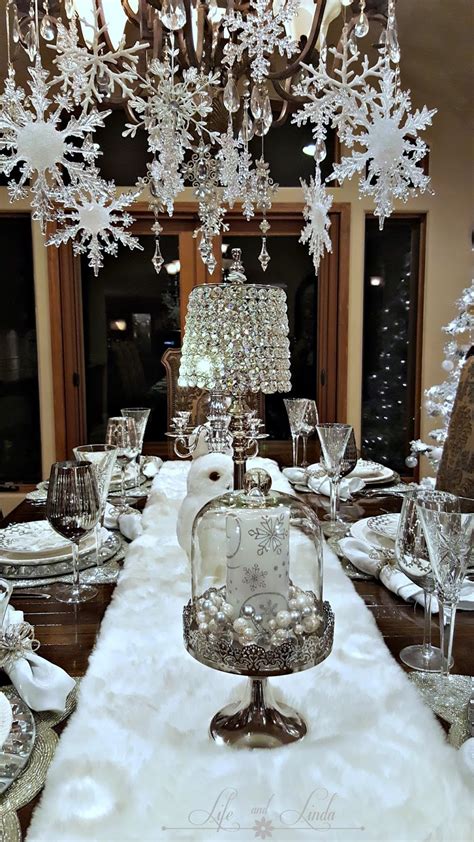 Snowflakes And Baubles Tablescape Life And Linda