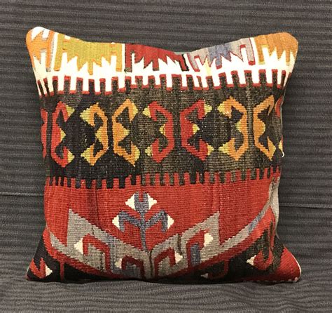 turkish-bohemian-pillow-handmade-pillow-cover-traditional-pillow-kilim-pillow-vintage-pillow