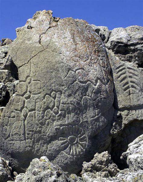 Winnemucca Petroglyphs Oldest Rock Art In North America Dates Back Up
