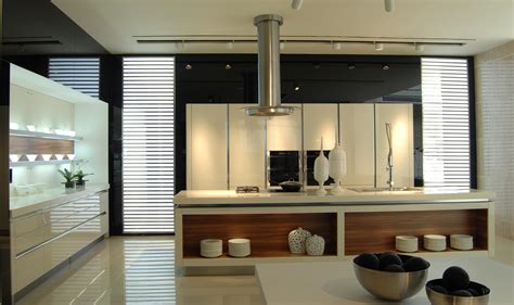 The design of modular kitchen is stylish, modern and manageable which will turn your kitchen into a paradise. 30 Awesome Modular Kitchen Designs