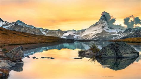 Matterhorn From Riffelsee Zermatt 4k Ultrahd Wallpaper