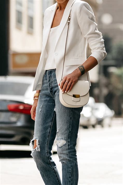 Even though the long blazer may appear the same the additional length may be seen as strange if matched with the wrong clothing. HOW TO WEAR A WHITE BLAZER THIS SUMMER | Fashion Jackson