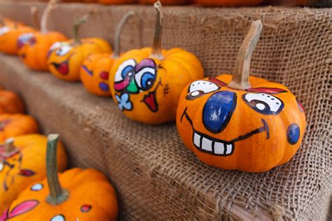 How To Paint On A Pumpkin Tips And Ideas