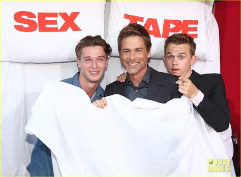 Patrick Schwarzenegger Gets In Bed With Rob Lowe At Sex Tape Premiere Photo 3153534