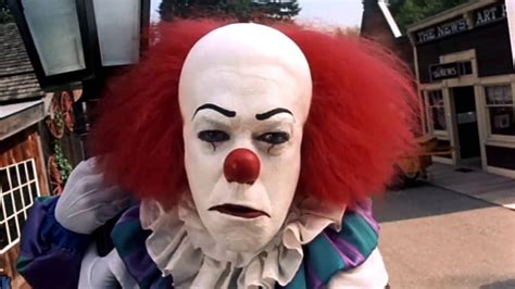 Pennywise The Clown Pennywise Movies Clowns Horror Hd Wallpaper