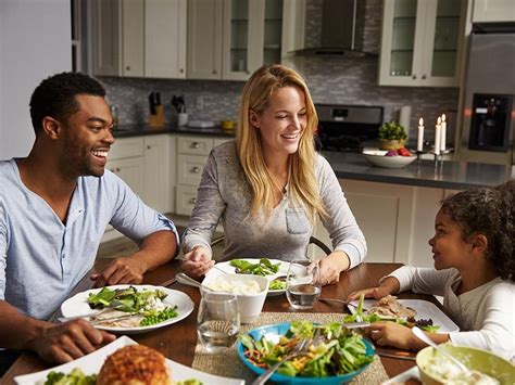 7 Façons Essentielles De Prendre Des Repas Santé En Famille