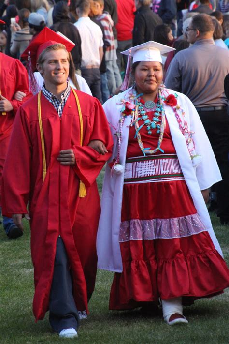 Bill Permitting Native American Students To Wear Tribal Regalia At