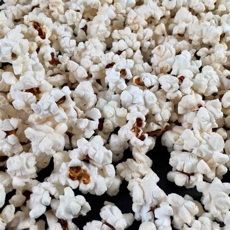 Frightened that the popcorn would go into the air fryer vents or that it wouldn't pop, i mentioned this to dominic who has worked for many years as a professional chef. Can I Make Popcorn In Airfryer / Easy Stovetop Popcorn ...