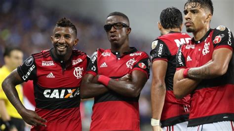 So we make this app for the. Óculos usado por Vinicius Jr. após gol pelo Flamengo foi ...