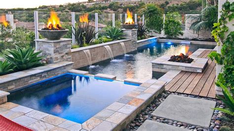 Custom Swimming Pools In California Swimming Pool Company Designs