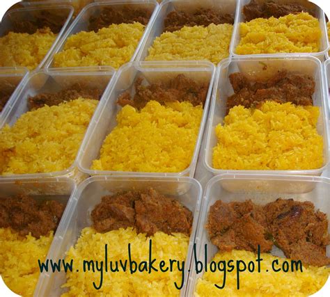 Rm6.00 >> pulut kuning + sambal bilis & hirisan telur (saiz bekas 4.5 x 6.5. Ain's Cake & Chocolate House: Pulut Kuning, Rendang Daging