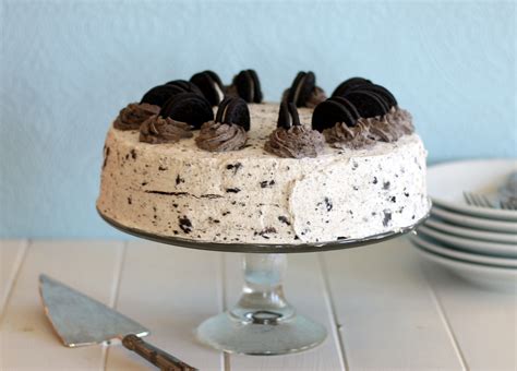 Cake batter fudge brownie ice cream cake | best ice cream cake. Oreo Cake