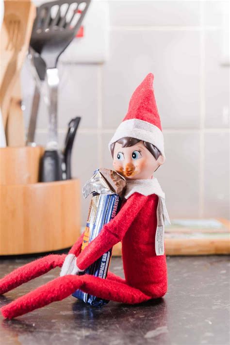 Easy Elf On The Shelf Ideas ~ Creative Southern Home Awesome Elf On
